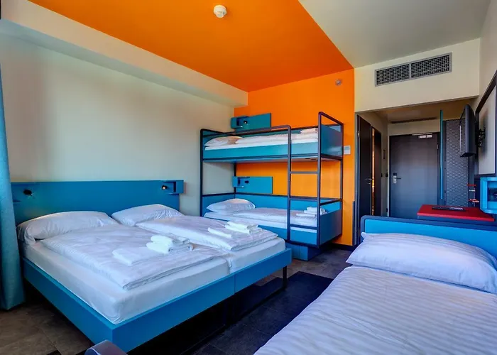 Meininger Great Market Hall Budapest