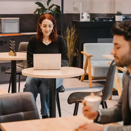 Meininger Great Market Hall 3*