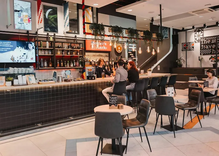 Meininger Great Market Hall Budapesta