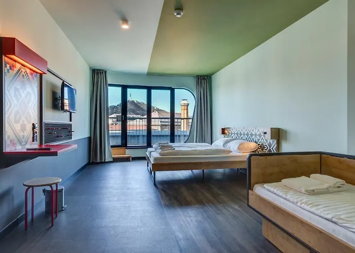 Meininger Great Market Hall Hotel