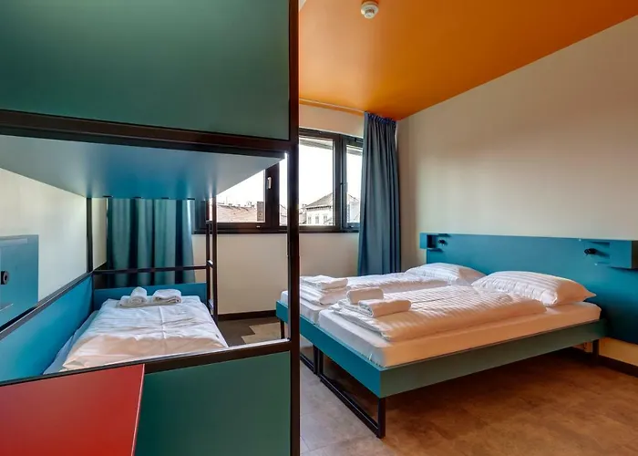 Meininger Great Market Hall Hotel 3*