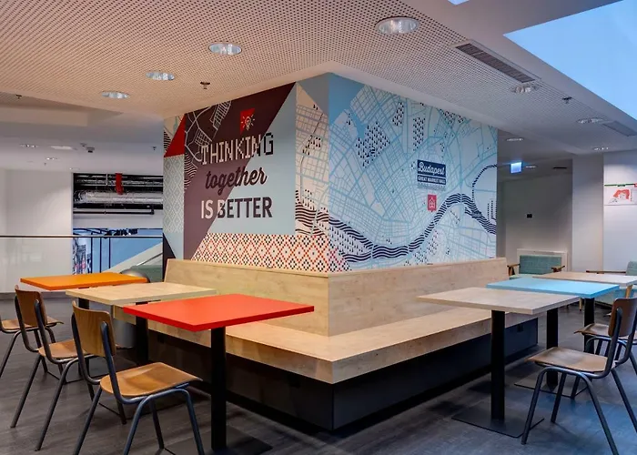 Meininger Great Market Hall 3*