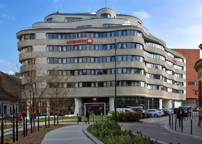 Meininger Great Market Hall Hotel